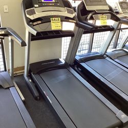 Proform PRO 2000 Heavy Duty Folding Treadmill With Warranty 