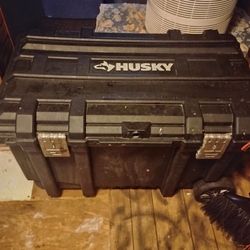 Used Husky Rolling Lockable Tool Chest Minor Wear 