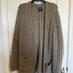 A&F sweater