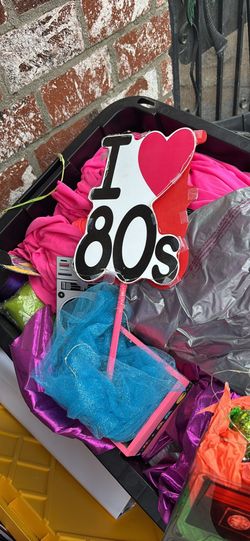 80s party decor