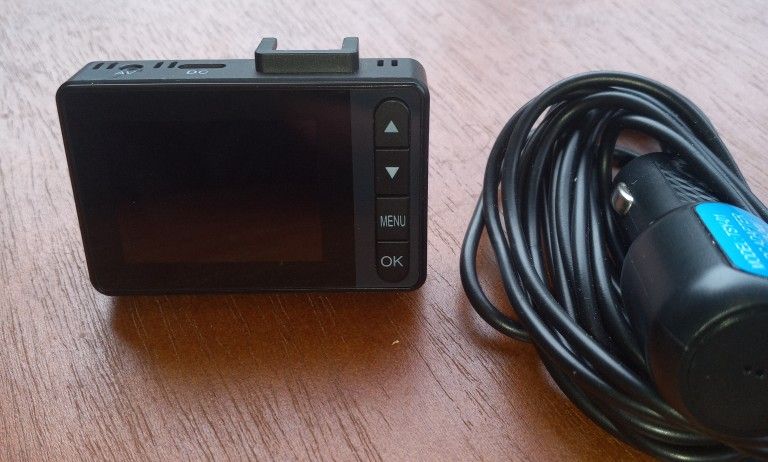 SUVCON A12 Dash Cam Front and Rear