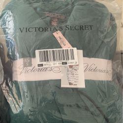 Victoria’s Secret Robe