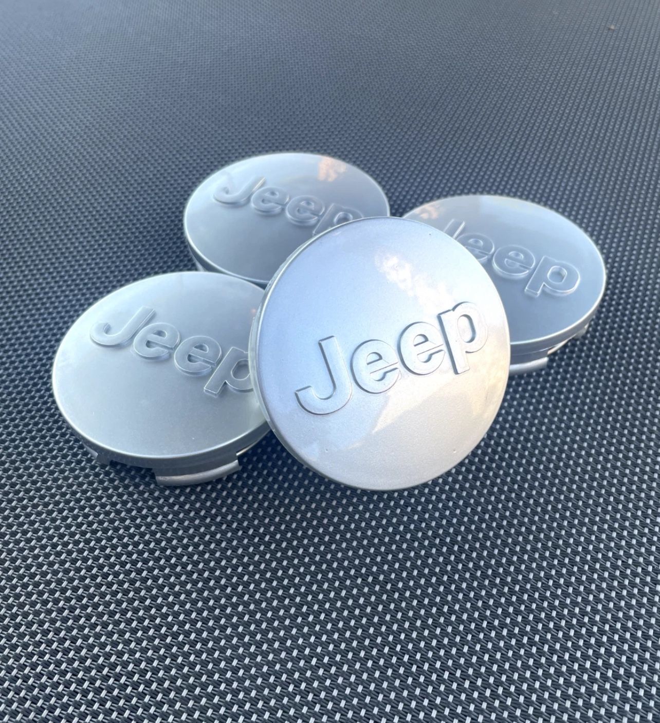 4x Jeep 64mm 2.5" Silver Wheel Center Cover Caps Grand Cherokee Wrangler Compass