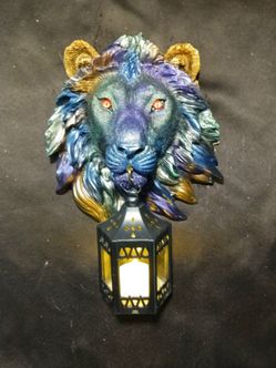 Lion Head Wall Mount Sculpture with Lantern