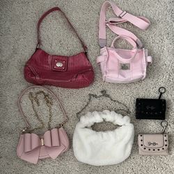 Purses And Wallets 