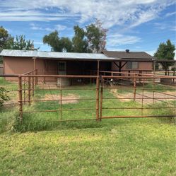 3 Horse Stalls 