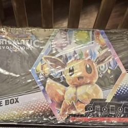 Pokemon Prismatic Suprise / Booster Bundle $100 