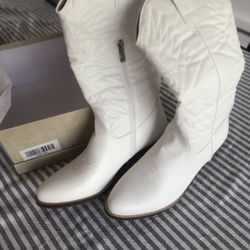 Women’s Boots 