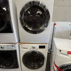 Kenmore Washer & Dryer Set w/ Kenmore Connect Wifi 