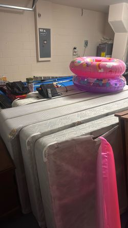 Box spring twin