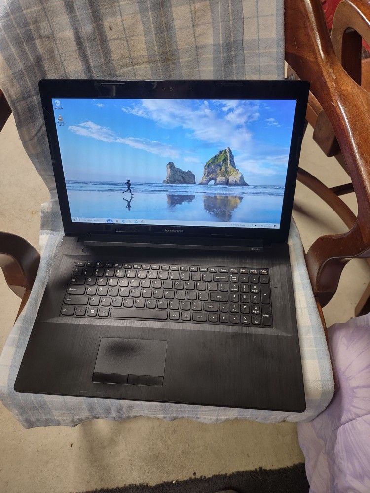 Lenovo G70-80 17" Laptop, Runs Very Good 