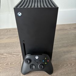 Xbox Series X 1TB Console with Xbox Wireless Controller - 4K Gaming - 120FPS