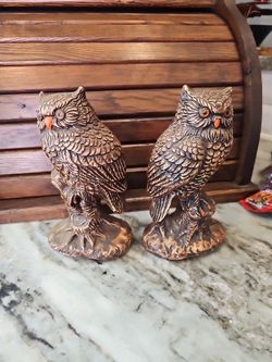 2 Vtg  Stone Chalkware Owl Figurines  Plaster Heavy