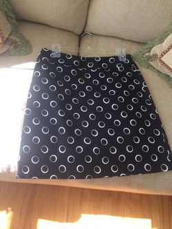 Ladies skirt