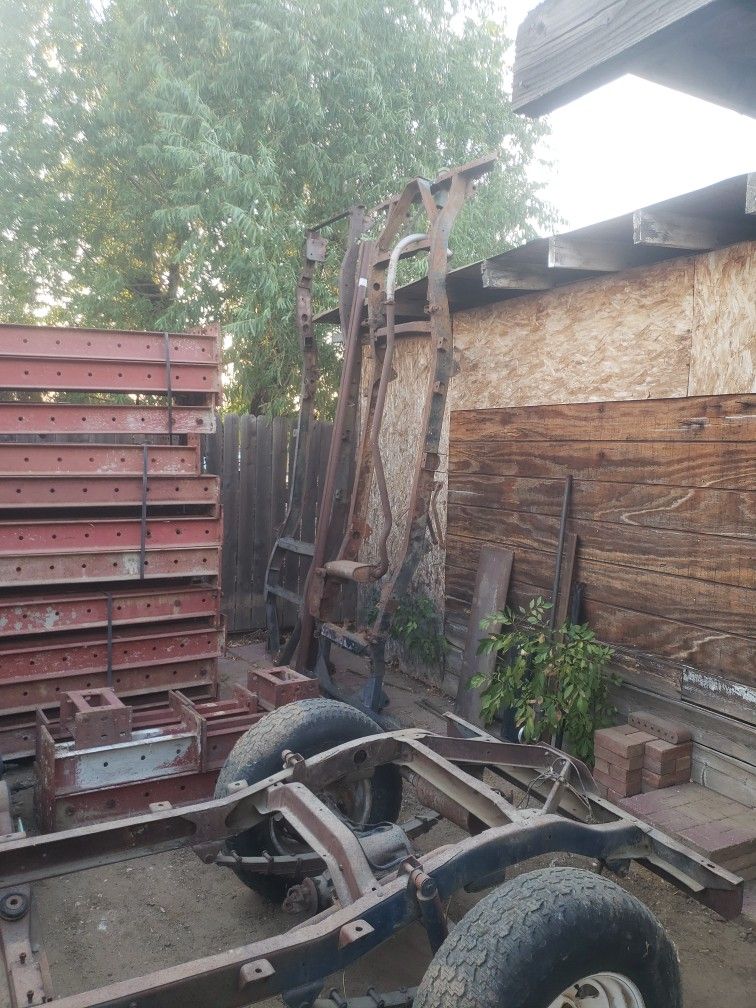 Willys Jeep Frames 2 CJ2A/ 1 M38A1