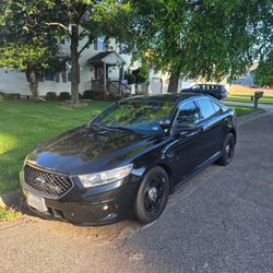 2016 Ford Taurus