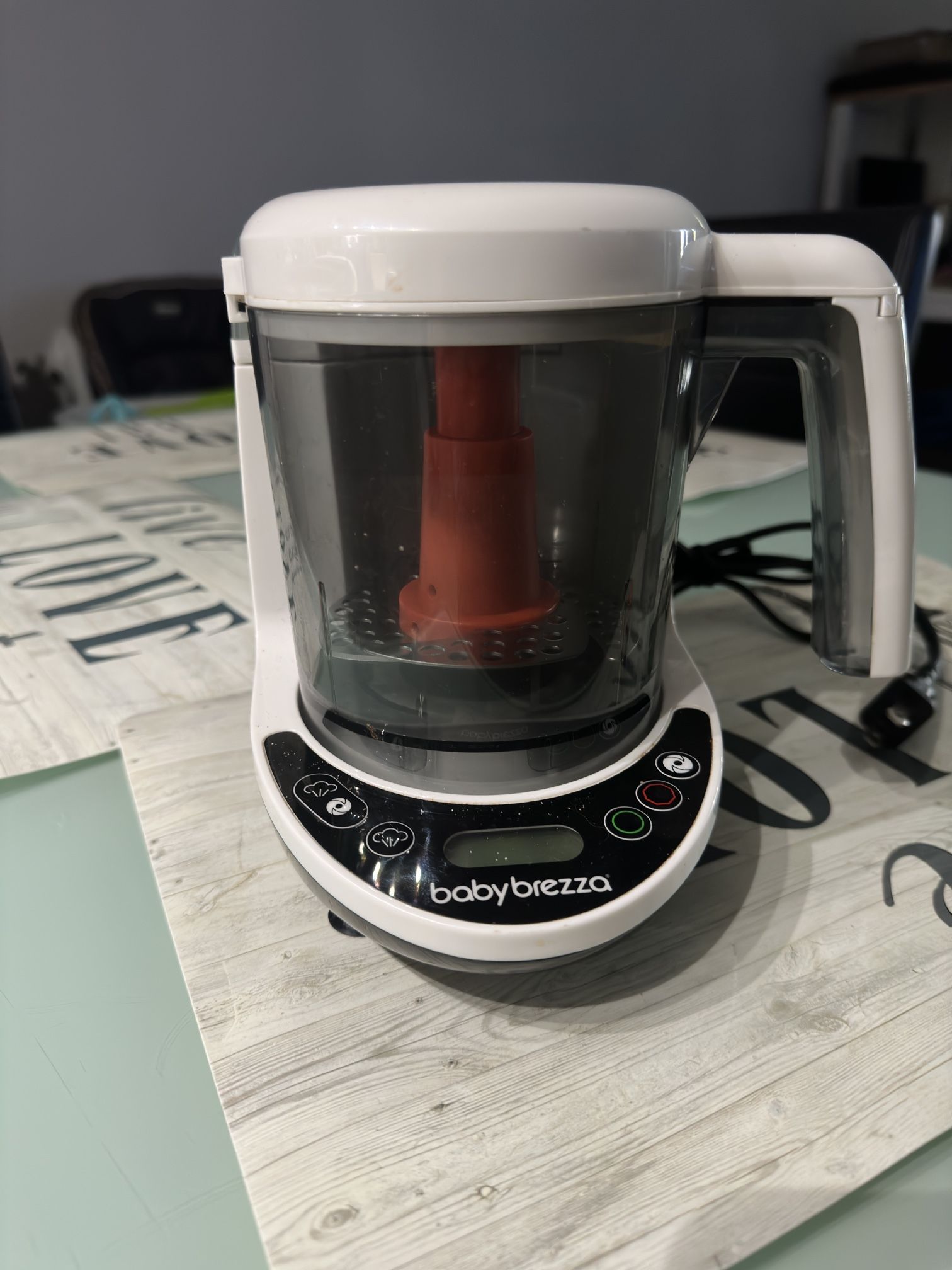 Baby breeza Food Dispenser