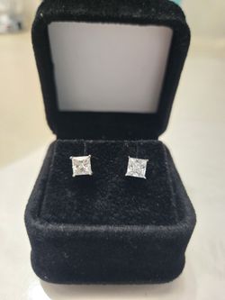 5.5 mm Moissanite And White Gold 