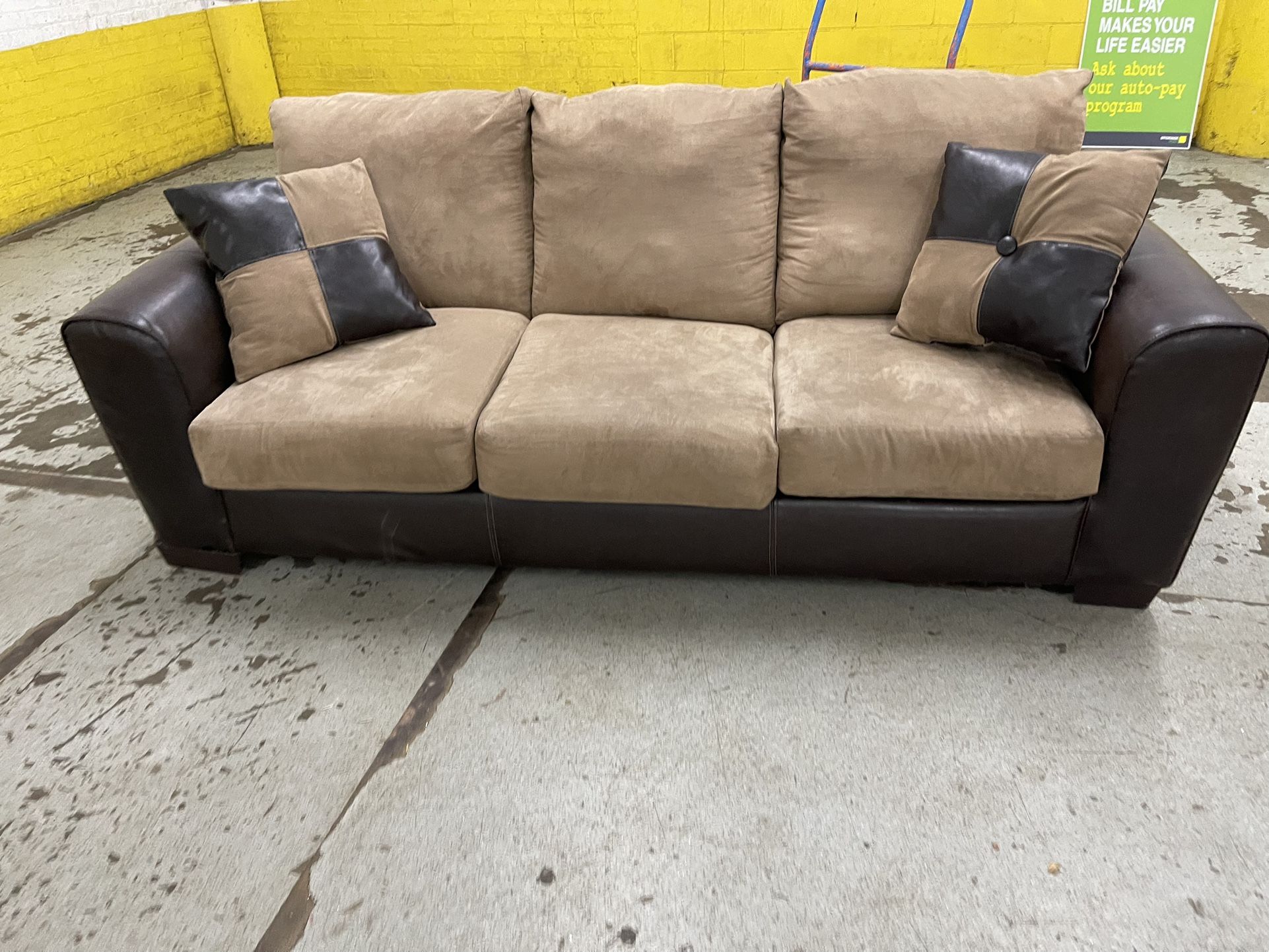 Couch With Delivery