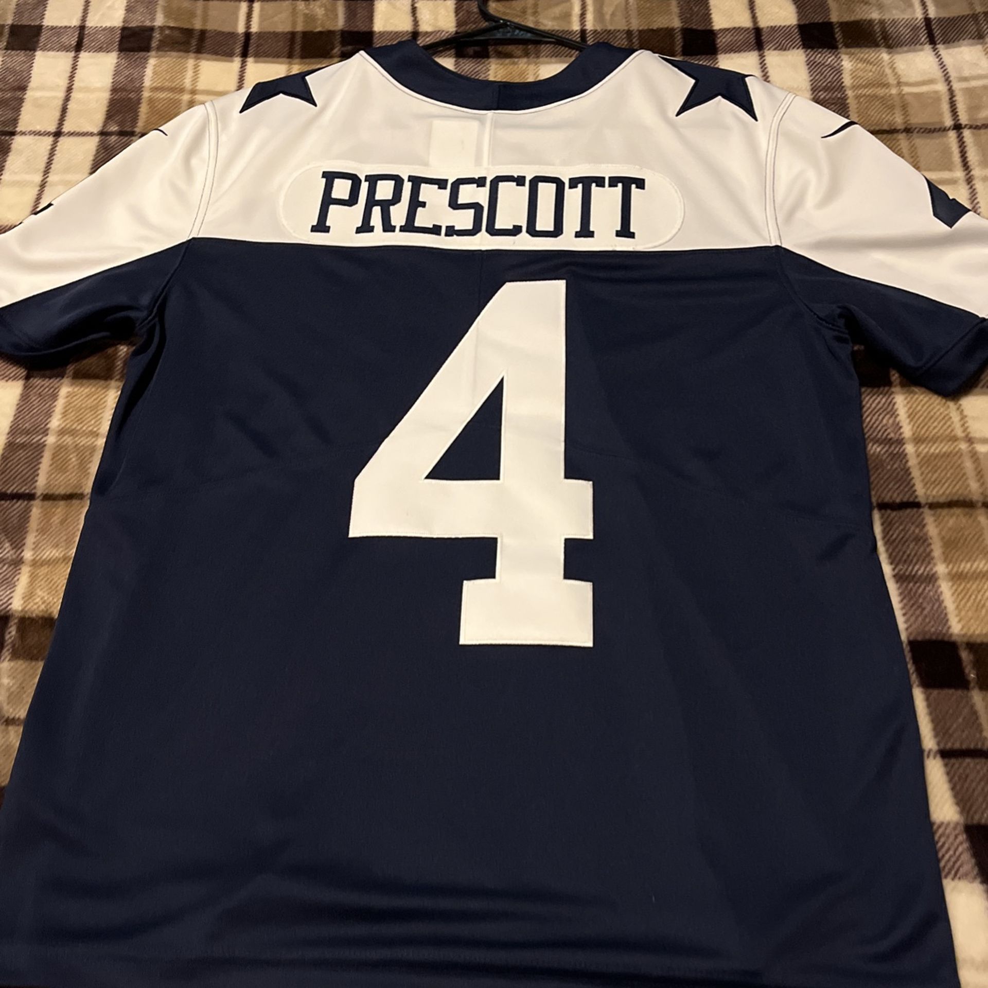 Authentic Dallas Cowboys Jerseys Large for Sale in Las Vegas, NV - OfferUp