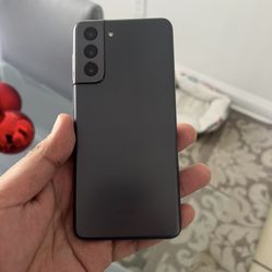 Samsung Galaxy S21 128Gb Unlocked Good Condition Price Is Firm