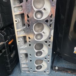 Heads GM LS1 5.7  (857)