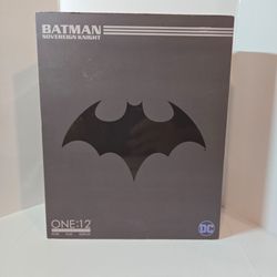 Mezco One:12 Batman Sovereign Knight