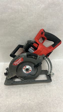 Milwaukee fuel 283-20 cordless circular saw with HD 12 M 18 battery