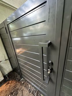 Aluminum Gates, Rolling Gates, Portones De Aluminio ,Gates, Fence , Doors, Picket, Cercas, soporte Para Buzones/horizontal/durafance/tejidas /aluminio