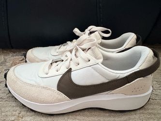 Calzado de mujer en talla 9.5 casi como nuevo