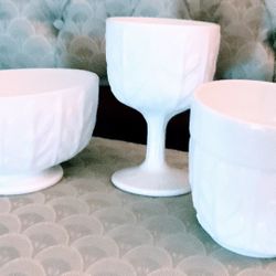 FTD 1975 Milk Glass  3 Pcs