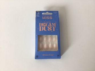 KISS Gel Fantasy Dream Dust Nails (28 Pcs)