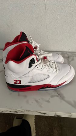 Jorden 5 retro fire red size 12