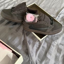 Air Jordan 1 Low Retro OG SP Travis Scott