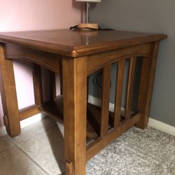 2 End Tables