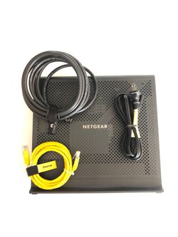 NETGEAR AC1900 Cable Módem Voice Router C7100V