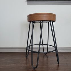 Stool/ Chair