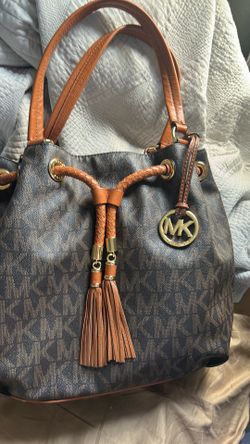 MK Purse good condition
