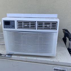 Window Air Conditioner