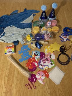 Baby shark decorations