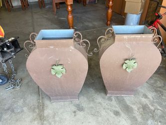 Metal Flower Vases