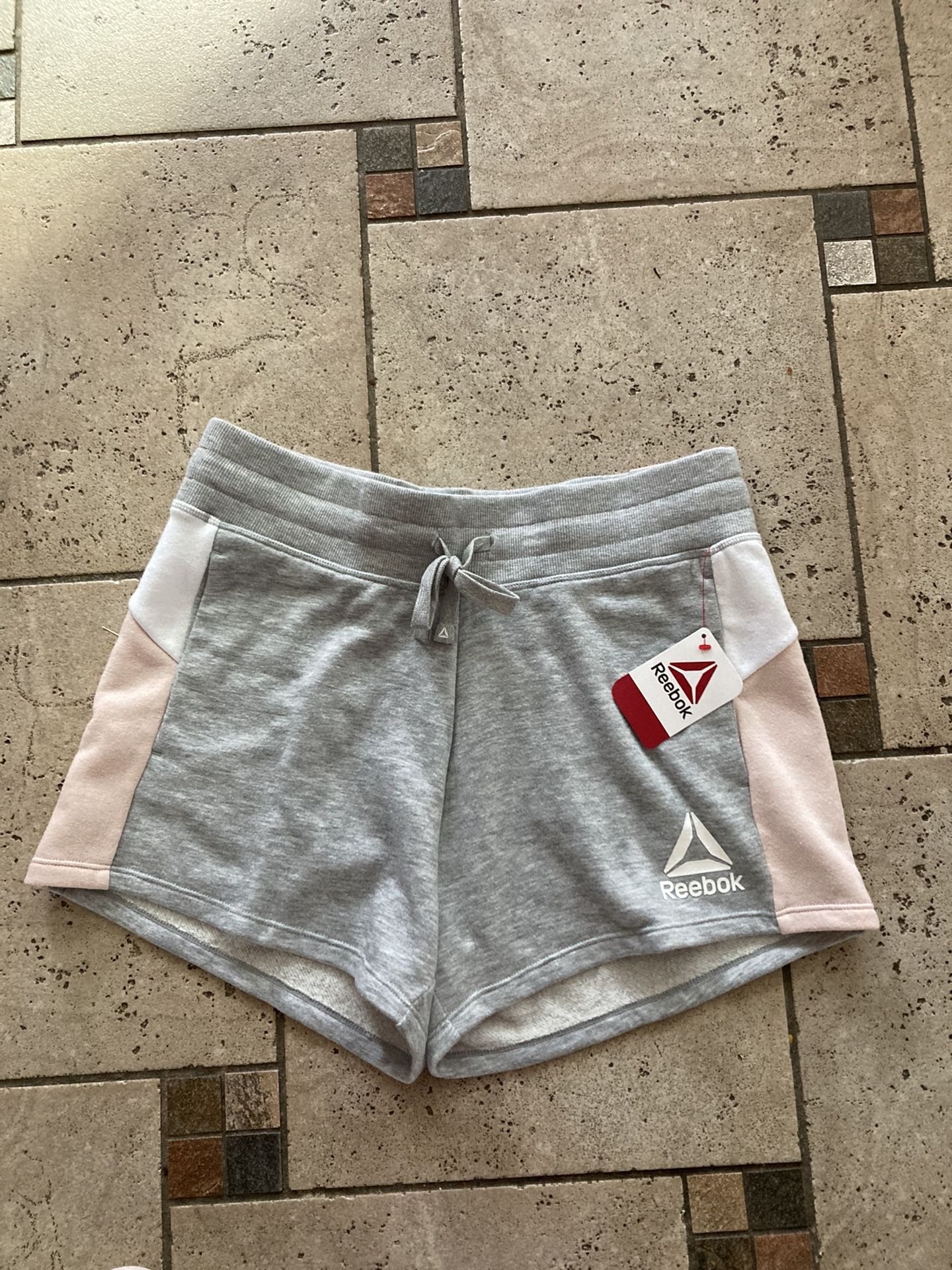 NWT Reebok Women Shorts Size M