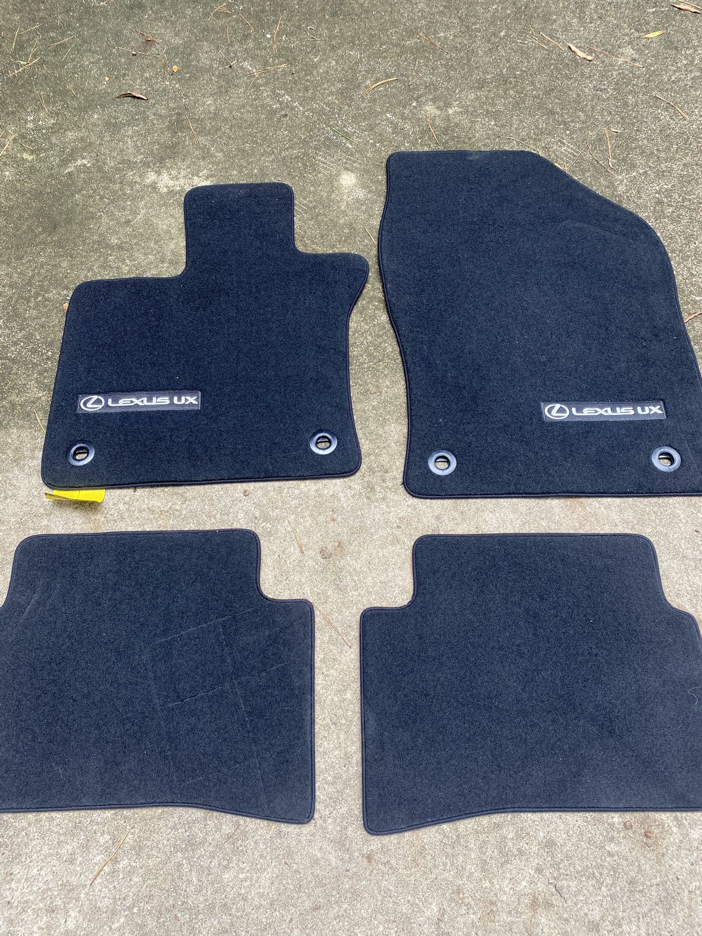 LEXUS CAR MATS