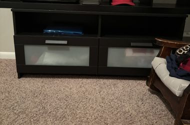 Tv stand with 2 drawers and storage space