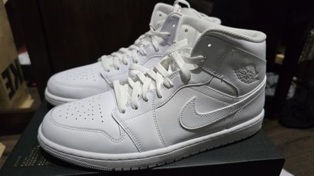 White Jordan Mids, Size 11