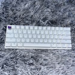 Razer Hunts Man Mini W Purple Switches 