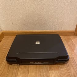 Pelican Hardback Laptop Case