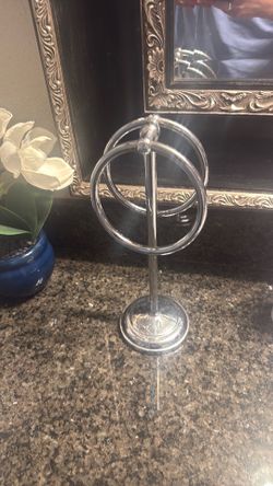 Stainless steel towel holder
