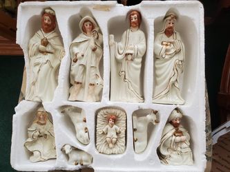 Vintage Nativity Set Porcelain Holy Family Christmas Holiday Navidad