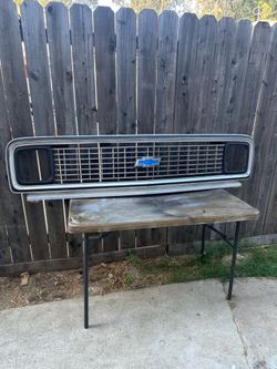 1971 / 1972 Chevy truck front grill